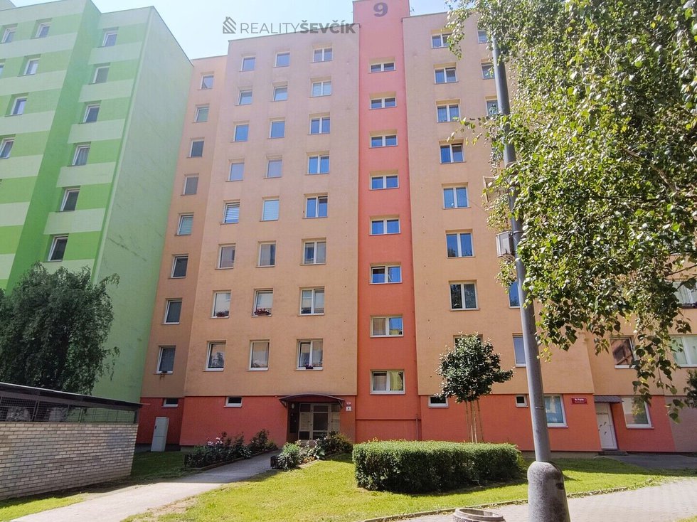 Pronájem bytu 3+1 67 m², České Budějovice