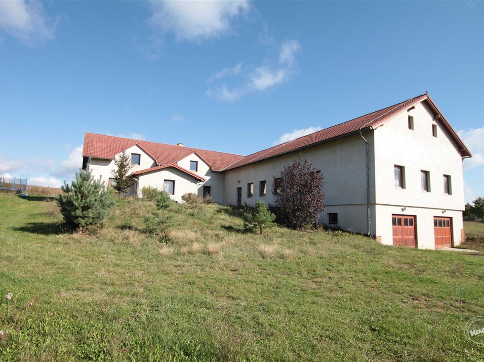 Prodej Ostatních komerčních prostor 495 m², Borotín