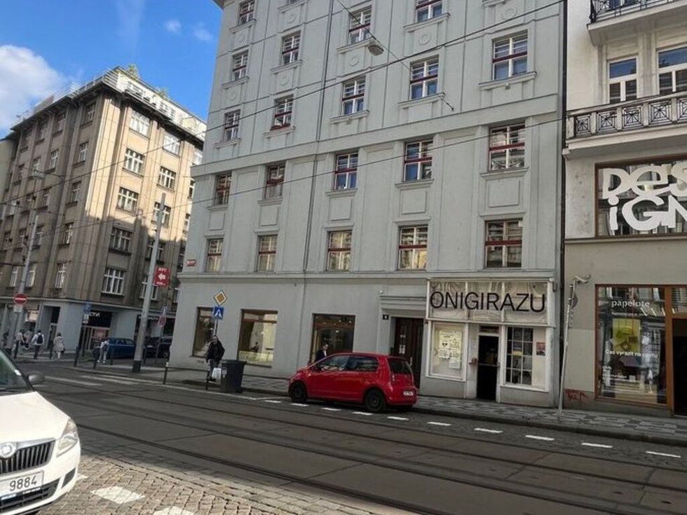 Prodej bytu 1+kk, garsoniery 30 m², Praha