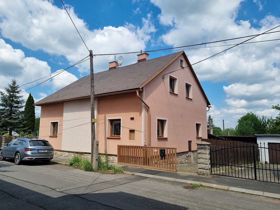 Prodej rodinného domu 260 m², Varnsdorf