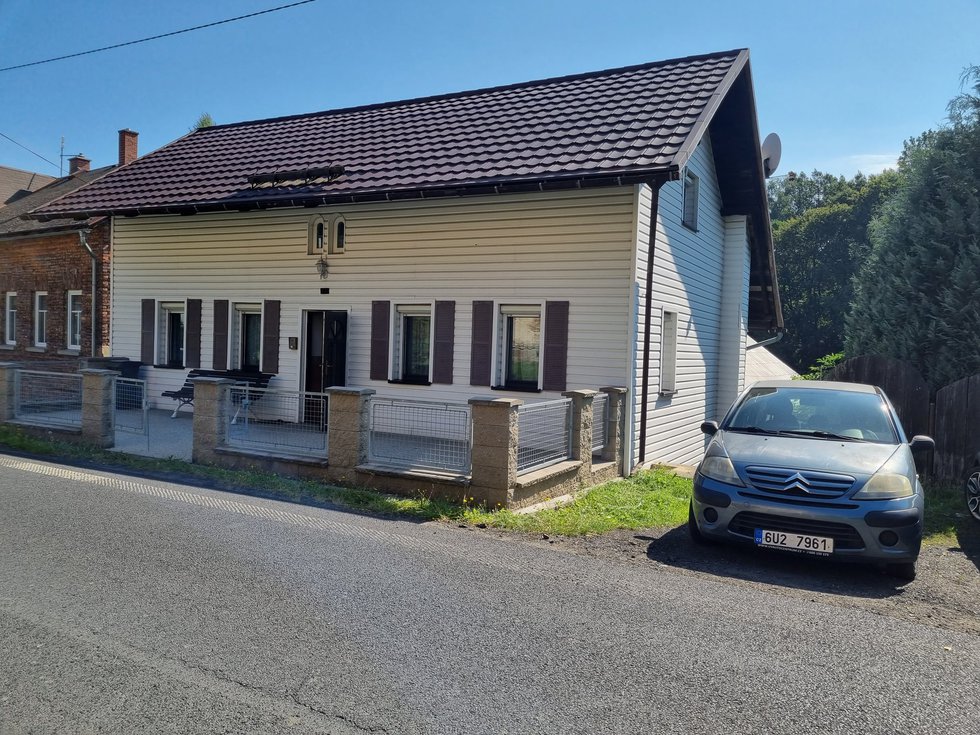 Prodej rodinného domu 200 m², Dolní Poustevna