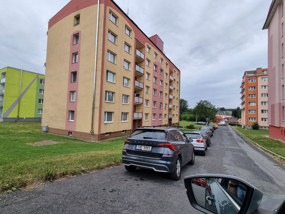 Pronájem bytu 1+1 37 m², Jiříkov