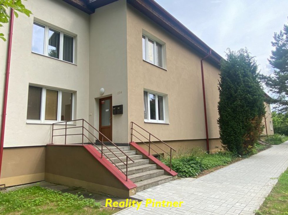 Prodej bytu 3+1 74 m², Příbram
