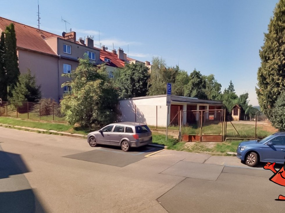 Pronájem garáže Praha 4 Pankrác - exterier
