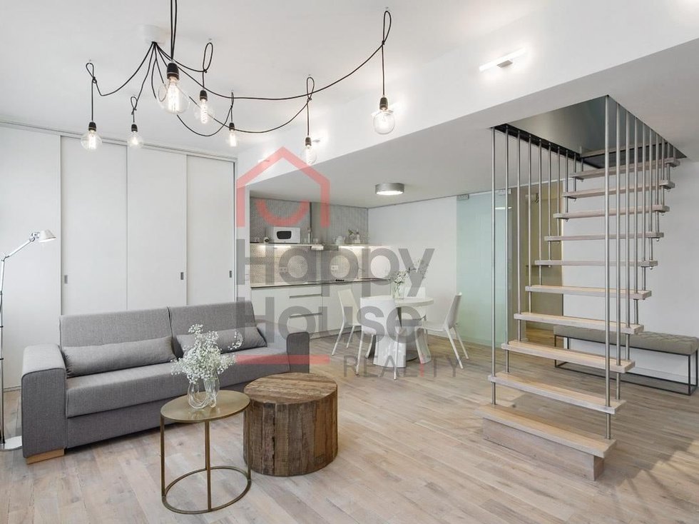 Pronájem bytu 2+kk 65 m², Praha