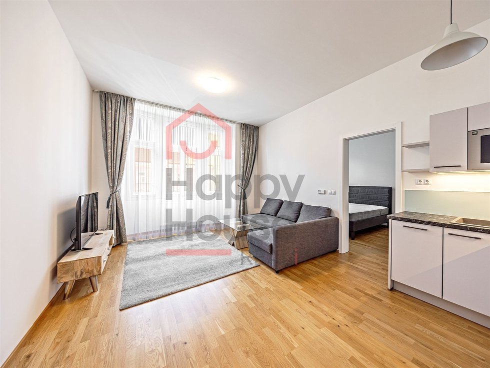 Pronájem bytu 2+kk 57 m², Praha