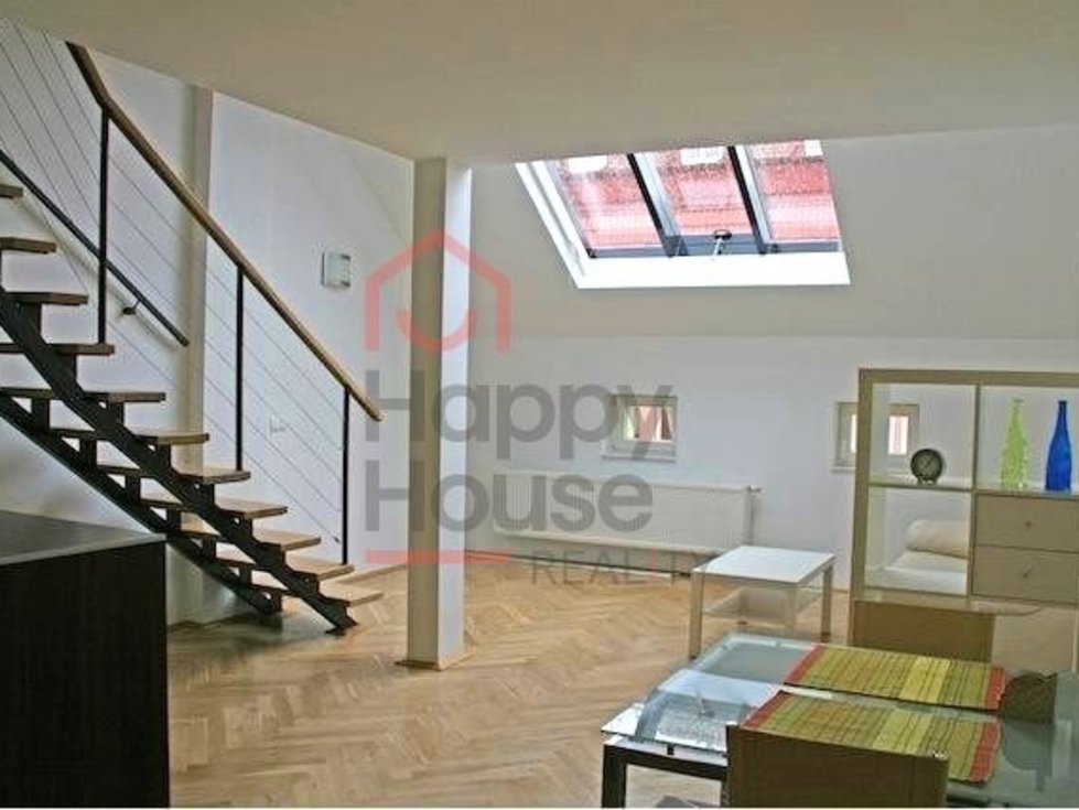 Prodej bytu 2+kk 74 m², Praha