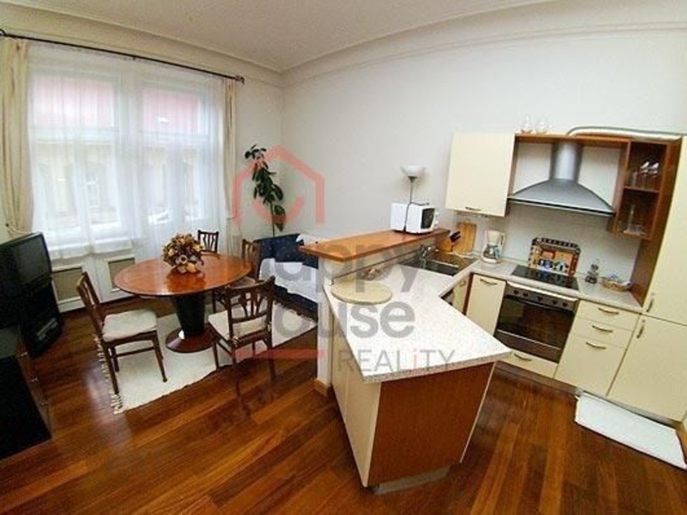 Pronájem bytu 3+kk 79 m², Praha