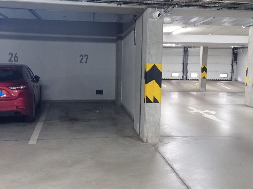 Pronájem parkovacího místa 16 m², Brno