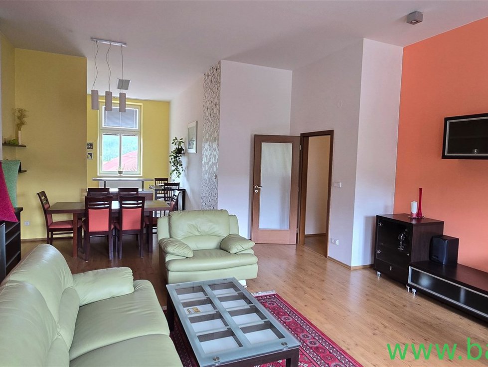 Pronájem bytu 5+kk 162 m², Lomnice