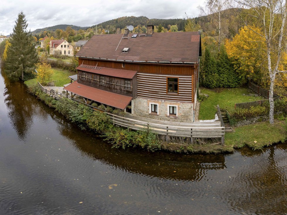 DJI_20241010110144_0008_D-Pano-Edit.jpg