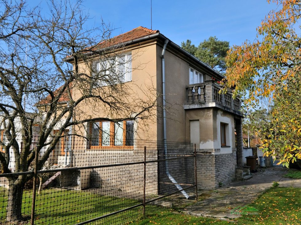 Prodej bytu 2+kk 70 m², Černošice