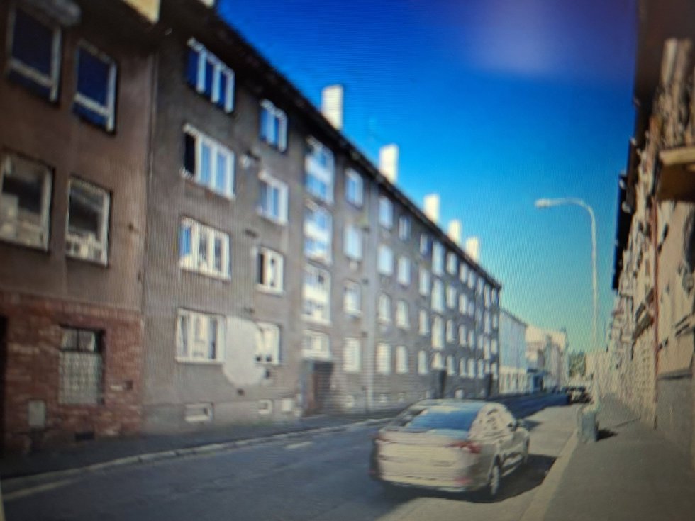 Dražba podílu bytu 2+1 54 m², Sokolov