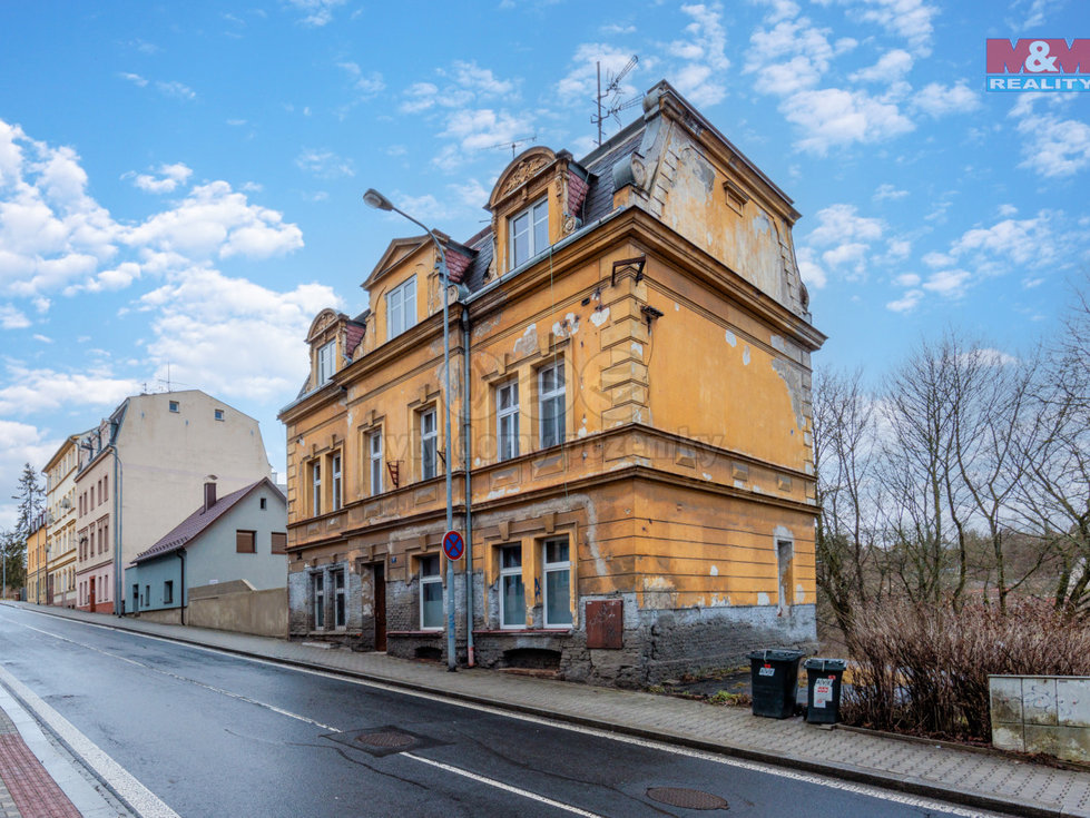 Prodej bytu 2+1 40 m², Karlovy Vary