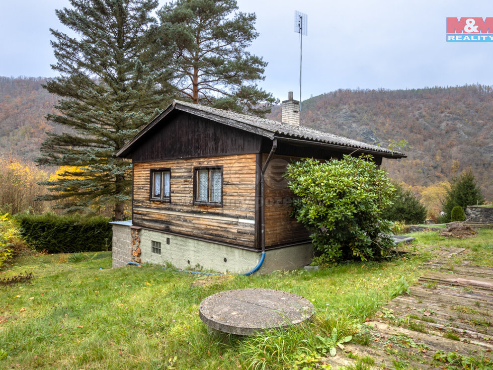 Realitni?ü fotografie - U?üjezd nad Zbec?înem - Ma