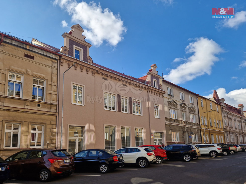 Pronájem obchodu 326 m², Chomutov