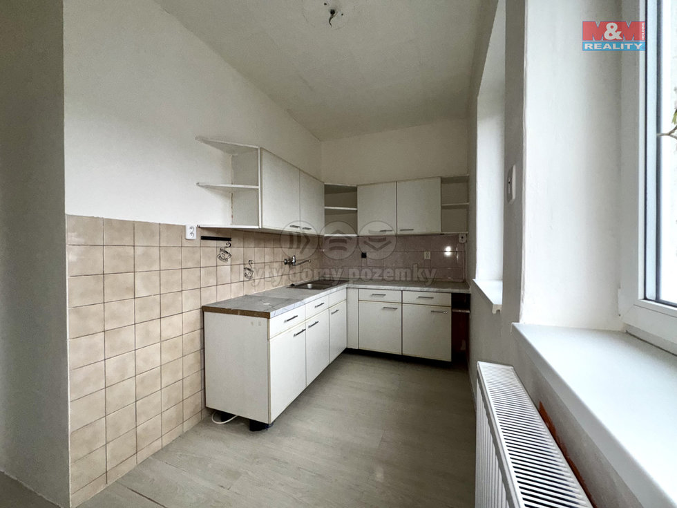 Pronájem bytu 1+kk, garsoniery 45 m², Smržovka