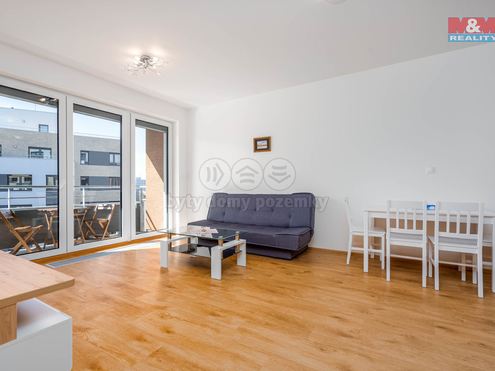 Pronájem bytu 2+kk 55 m², Praha