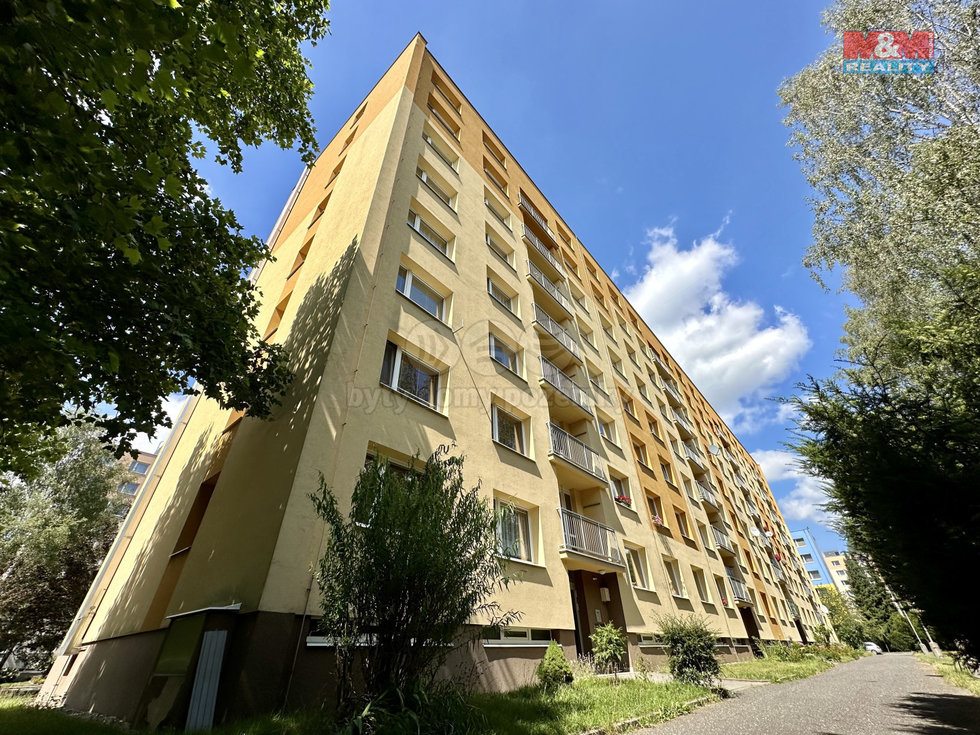 Pronájem bytu 1+1 35 m², Semily