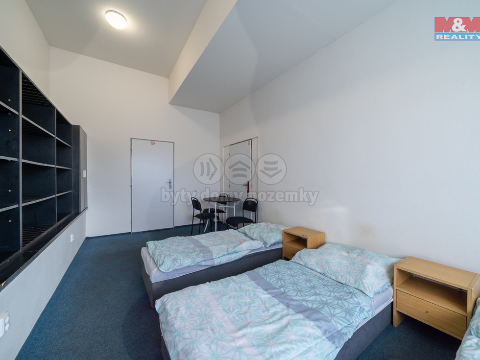 Pronájem hotelu, penzionu 235 m², Újezd