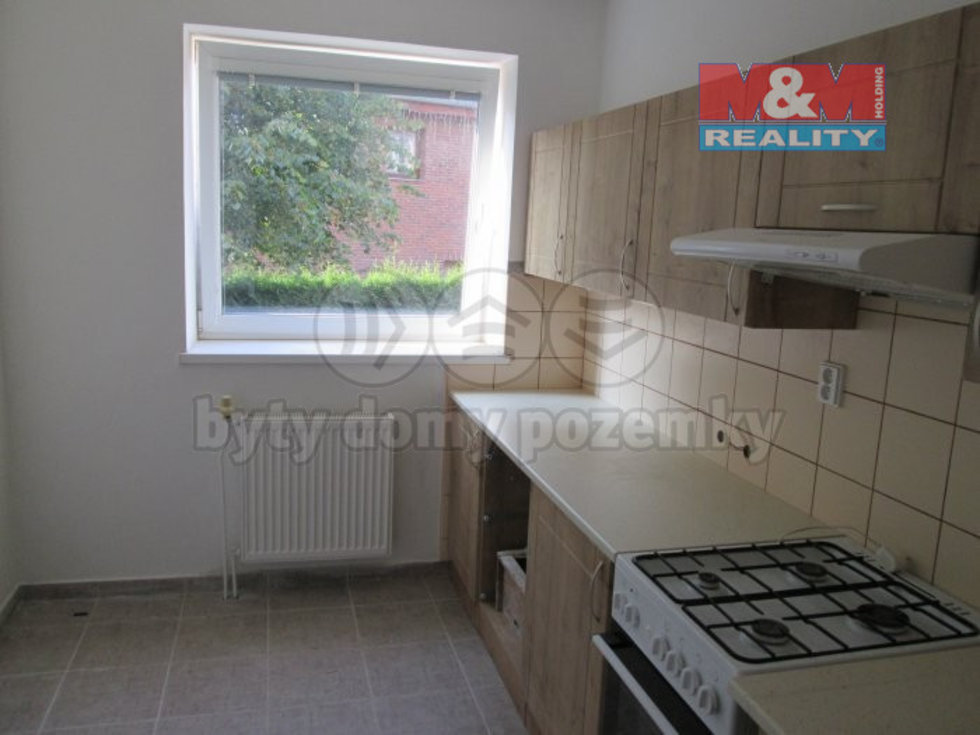 Pronájem bytu 2+1 45 m², Chomutov