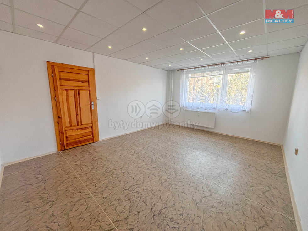 Pronájem bytu 1+1 35 m², Česká Lípa