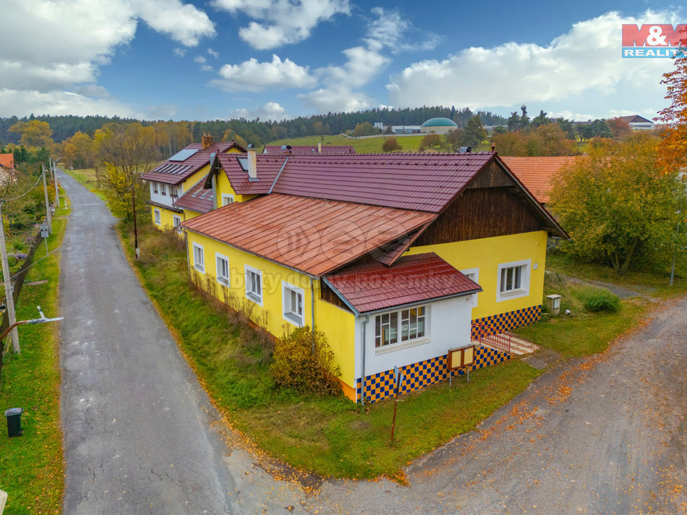 Prodej obchodu 1200 m², Velká Chmelištná