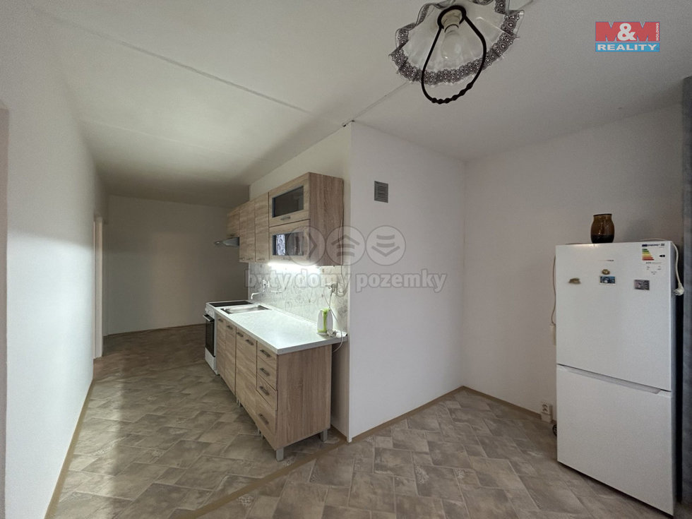 Pronájem bytu 2+1 60 m², Chomutov