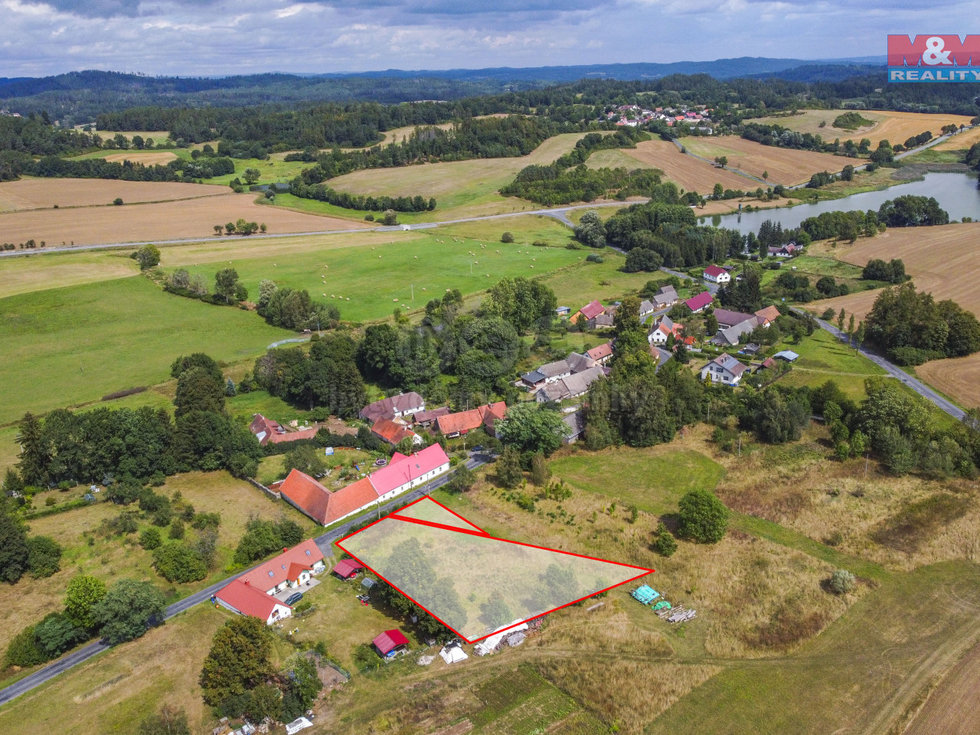 Prodej stavební parcely, Zavlekov