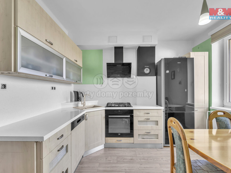 Prodej bytu 3+1 67 m², Lázně Bělohrad