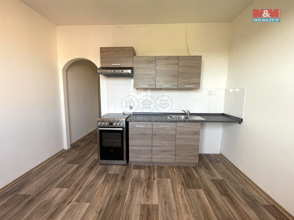 Prodej bytu 3+1 72 m², Klášterec nad Ohří