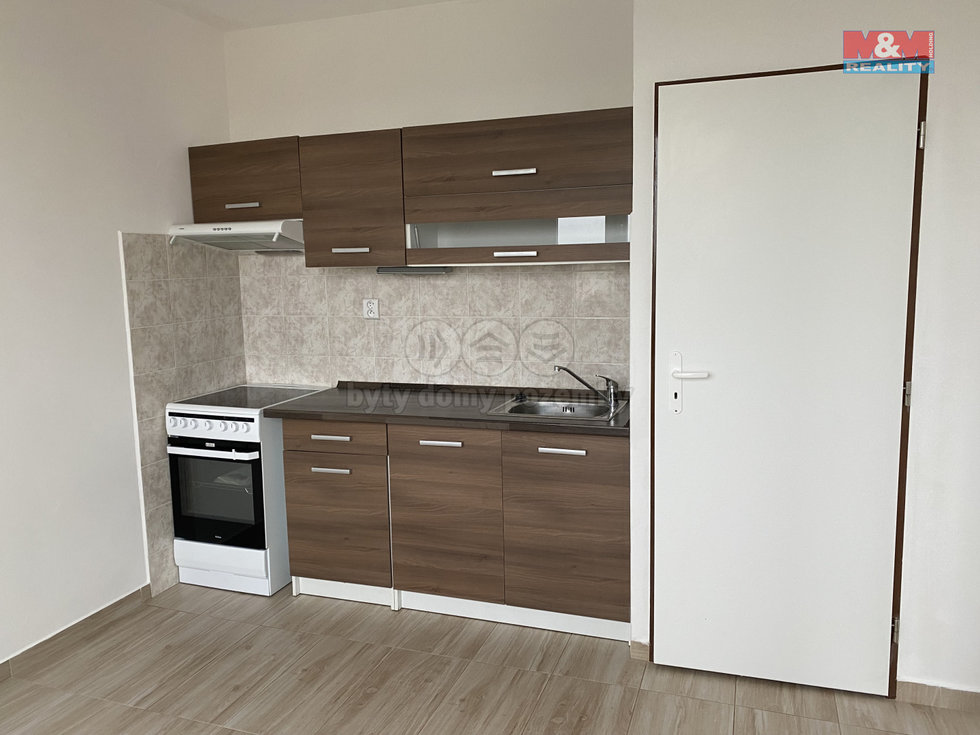 Pronájem bytu 1+1 35 m², Verneřice