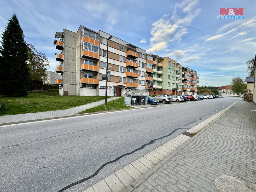 Prodej bytu 3+1 66 m², Nová Bystřice