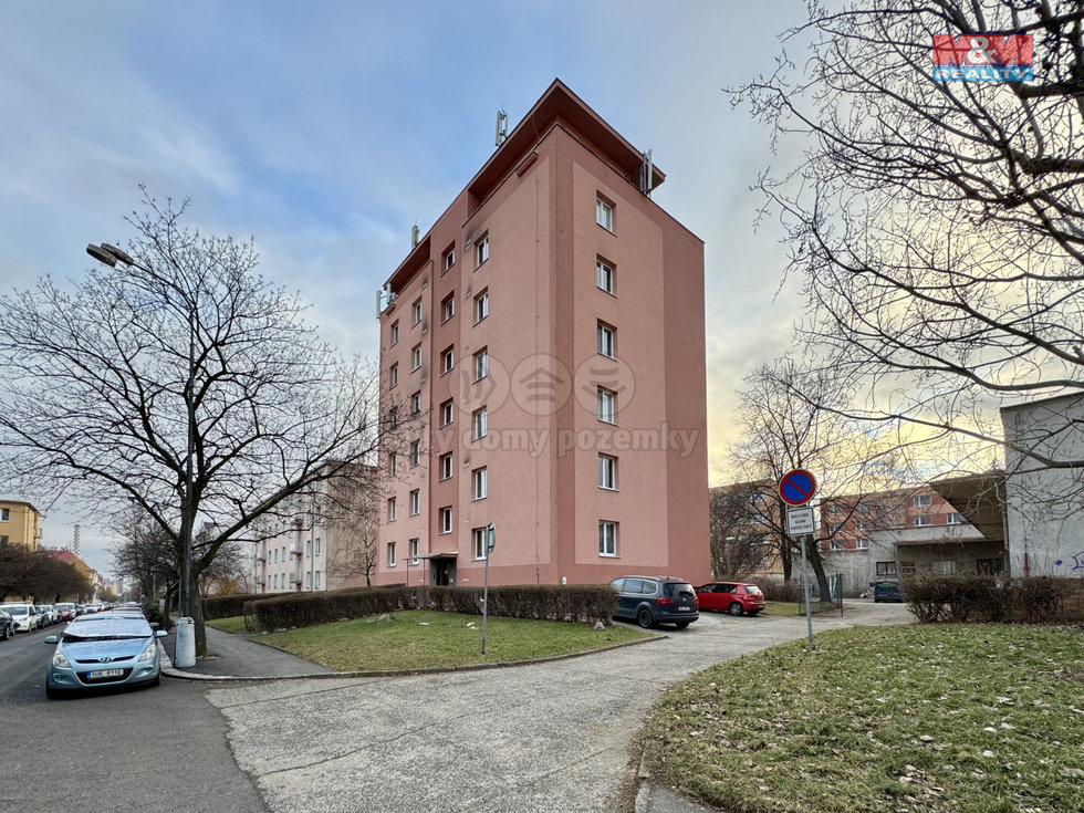 Pronájem bytu 2+1 50 m², Chomutov