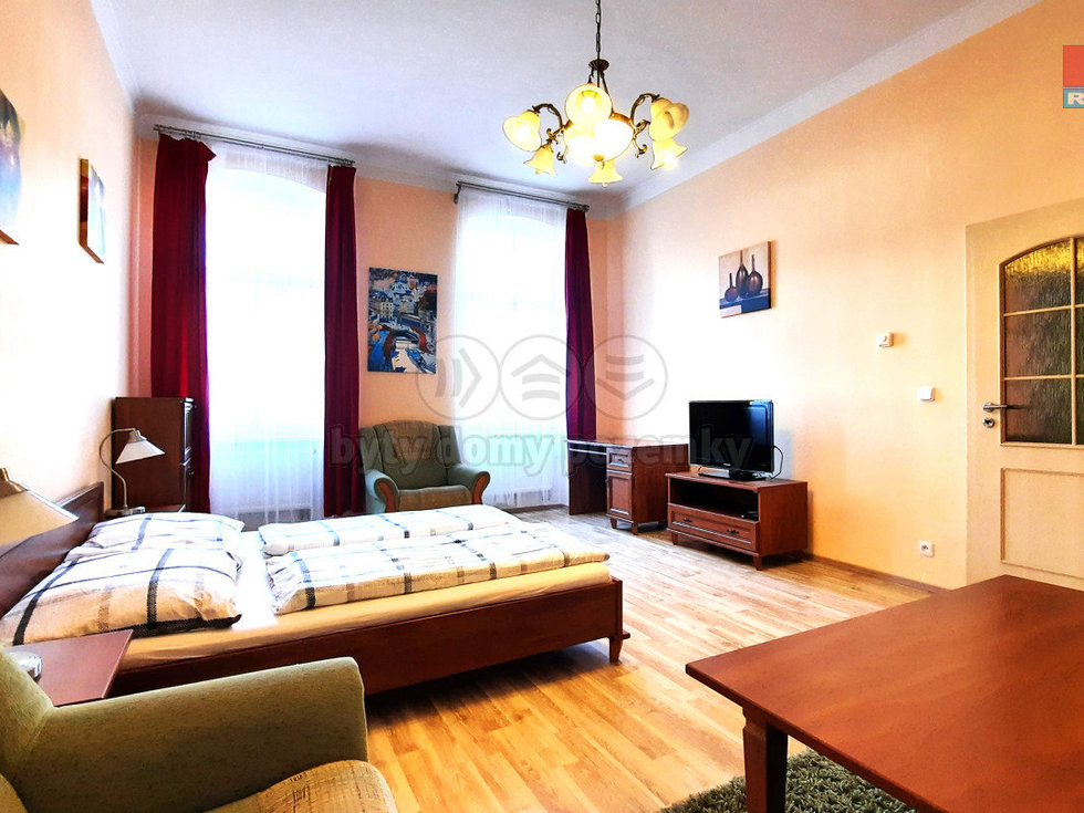 Pronájem bytu 2+kk 54 m², Karlovy Vary