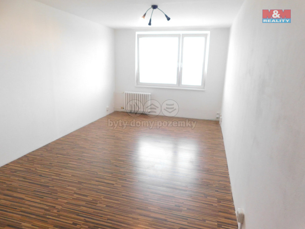 Pronájem bytu 3+1 74 m², Lány