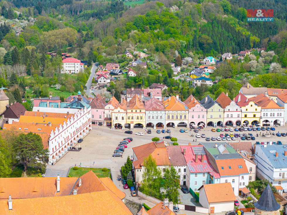 Prodej rodinného domu 322 m², Nové Město nad Metují