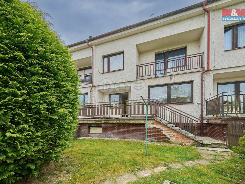 Prodej rodinného domu 204 m², Čestice
