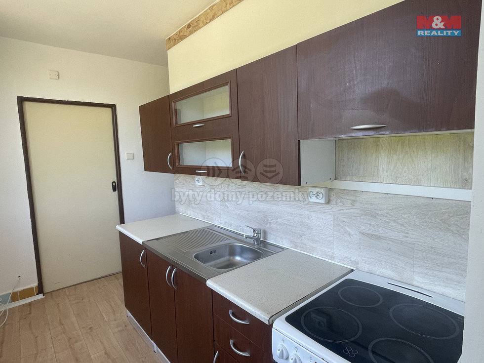 Pronájem bytu 3+1 56 m², Broumov