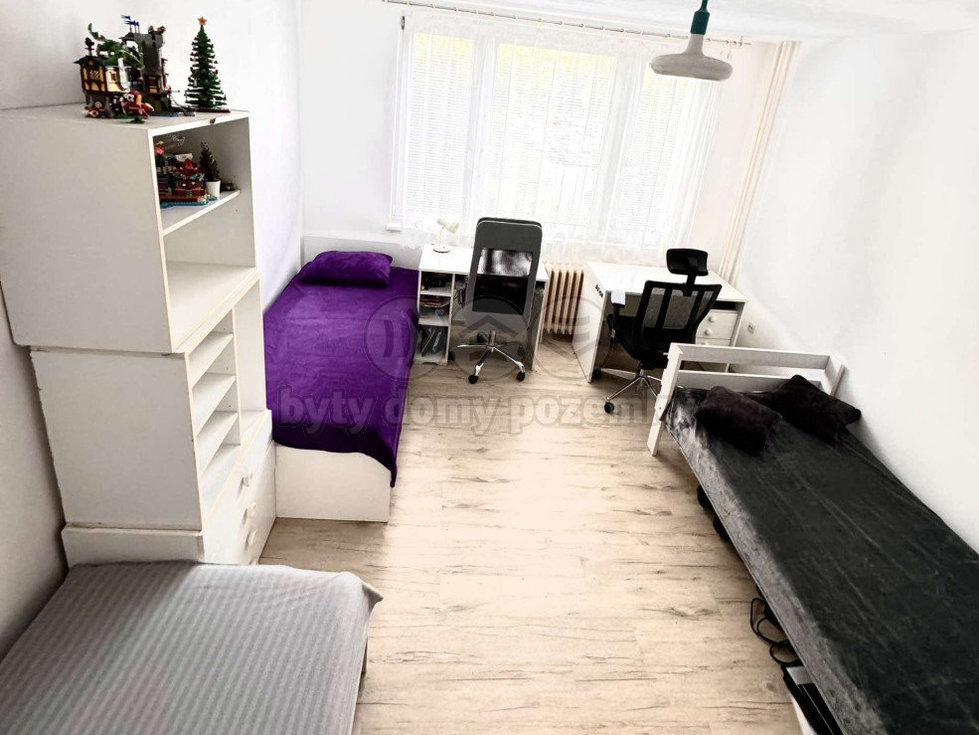 Pronájem bytu 2+1 58 m², Pardubice
