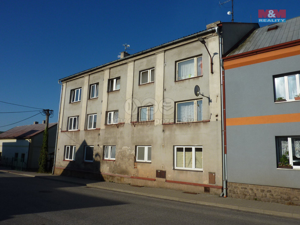 Prodej bytu 1+1 52 m², Hronov