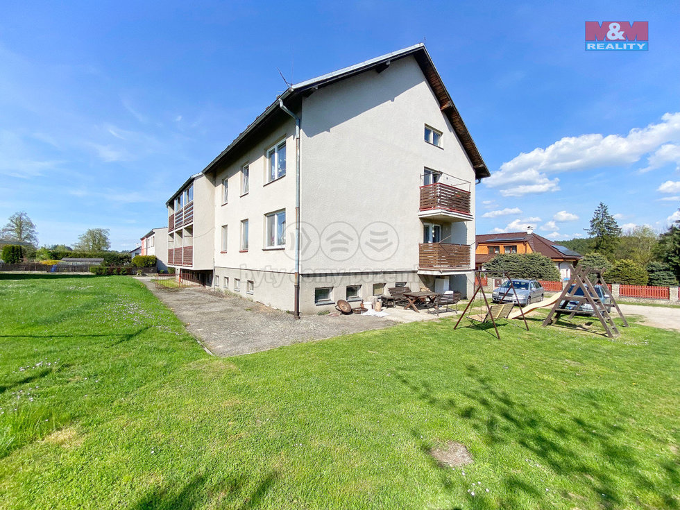 Prodej bytu 4+1 82 m², Zahrádky