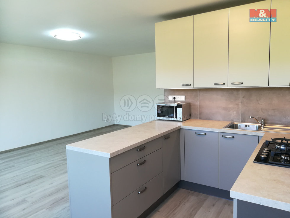 Pronájem bytu 3+1 74 m², Neratovice