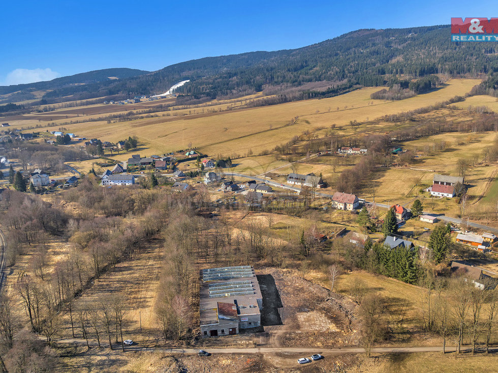 Prodej skladu 1500 m², Červená Voda