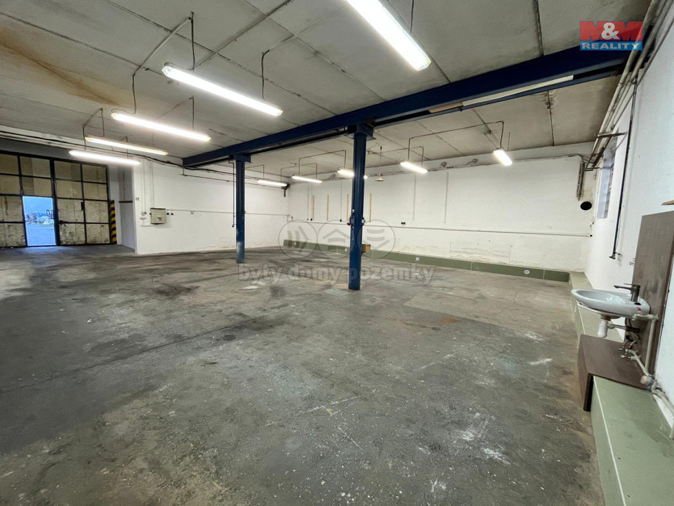 Pronájem výrobního objektu 160 m², Neratovice