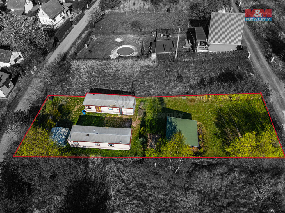 Prodej komerčního pozemku 587 m², Lipová