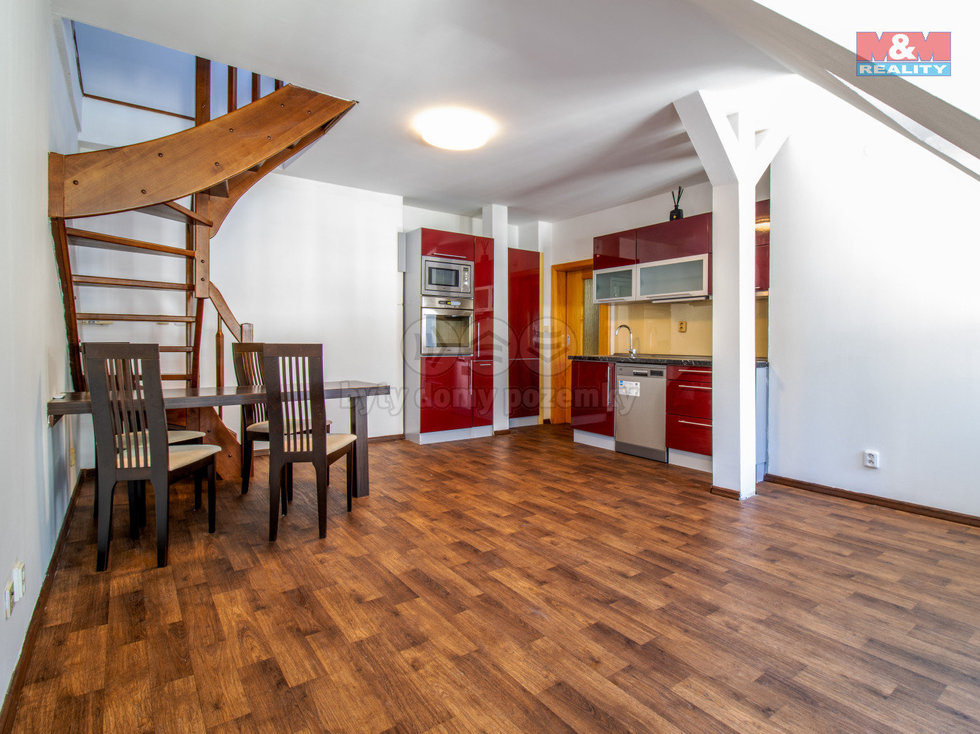 Pronájem bytu 2+kk 62 m², Lomnice nad Popelkou