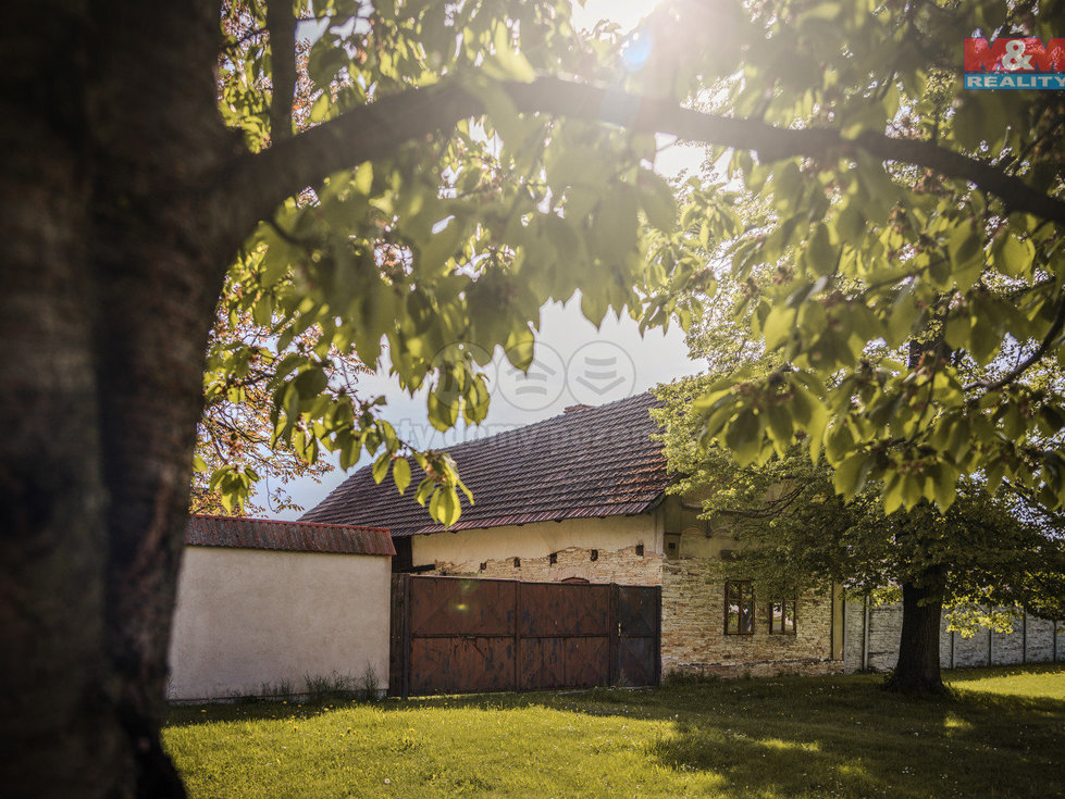 Prodej chalupy 65 m², Velenice