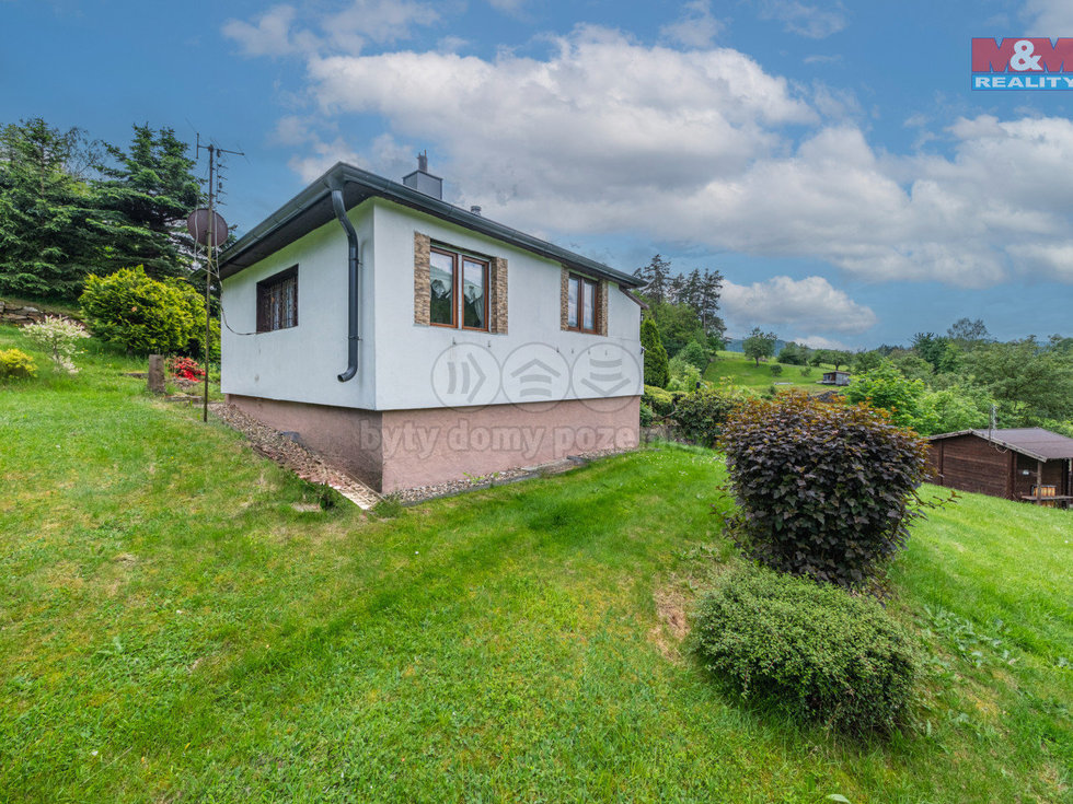 Prodej chaty 30 m², Okounov