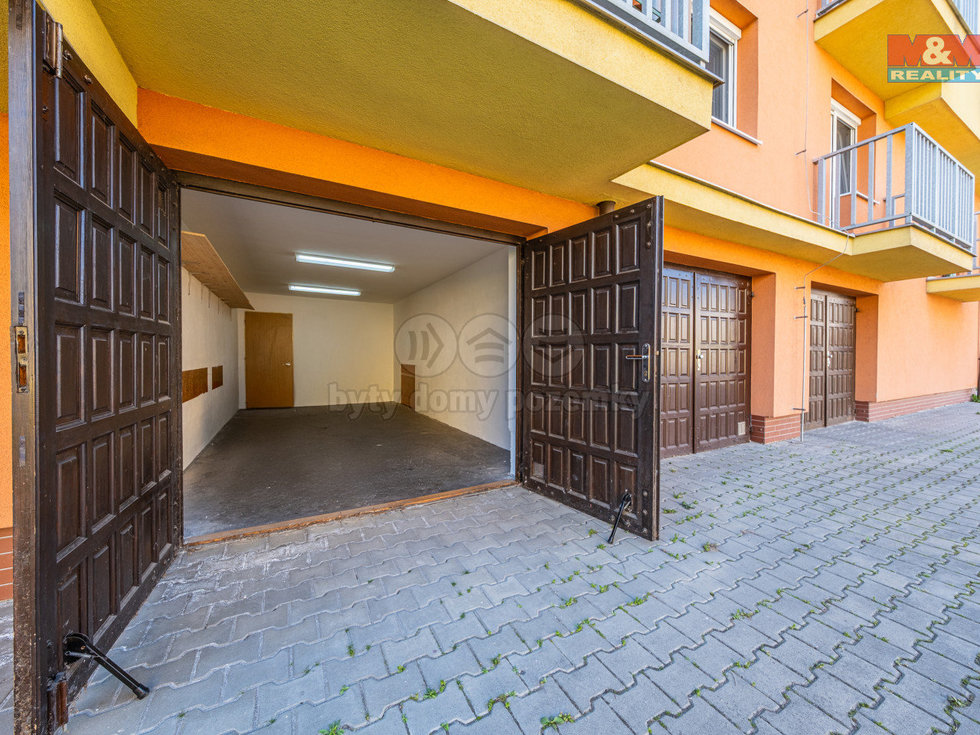 Prodej garáže 19 m², Čelákovice